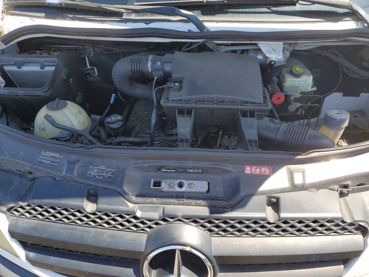 2011 Mercedes-Benz Sprinter VIN WD3PE7CC3B5595344 photo 12