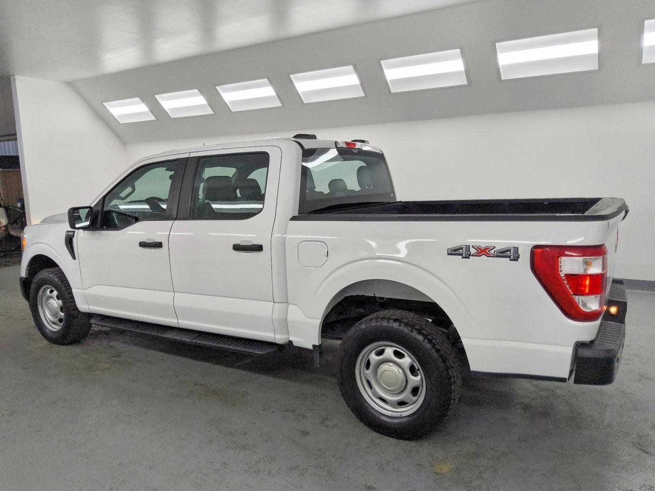 2021 Ford F150 VIN 1FTEW1EB1MKE48892 photo 2