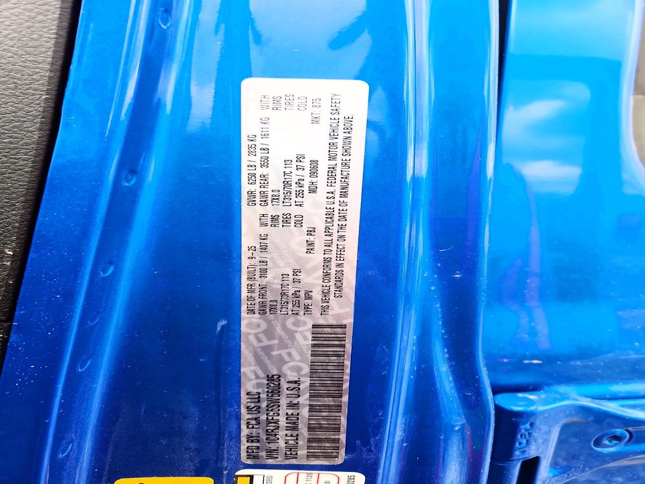 2025 Jeep Wrangler / VIN 1C4RJXFG6SW660285 photo 12
