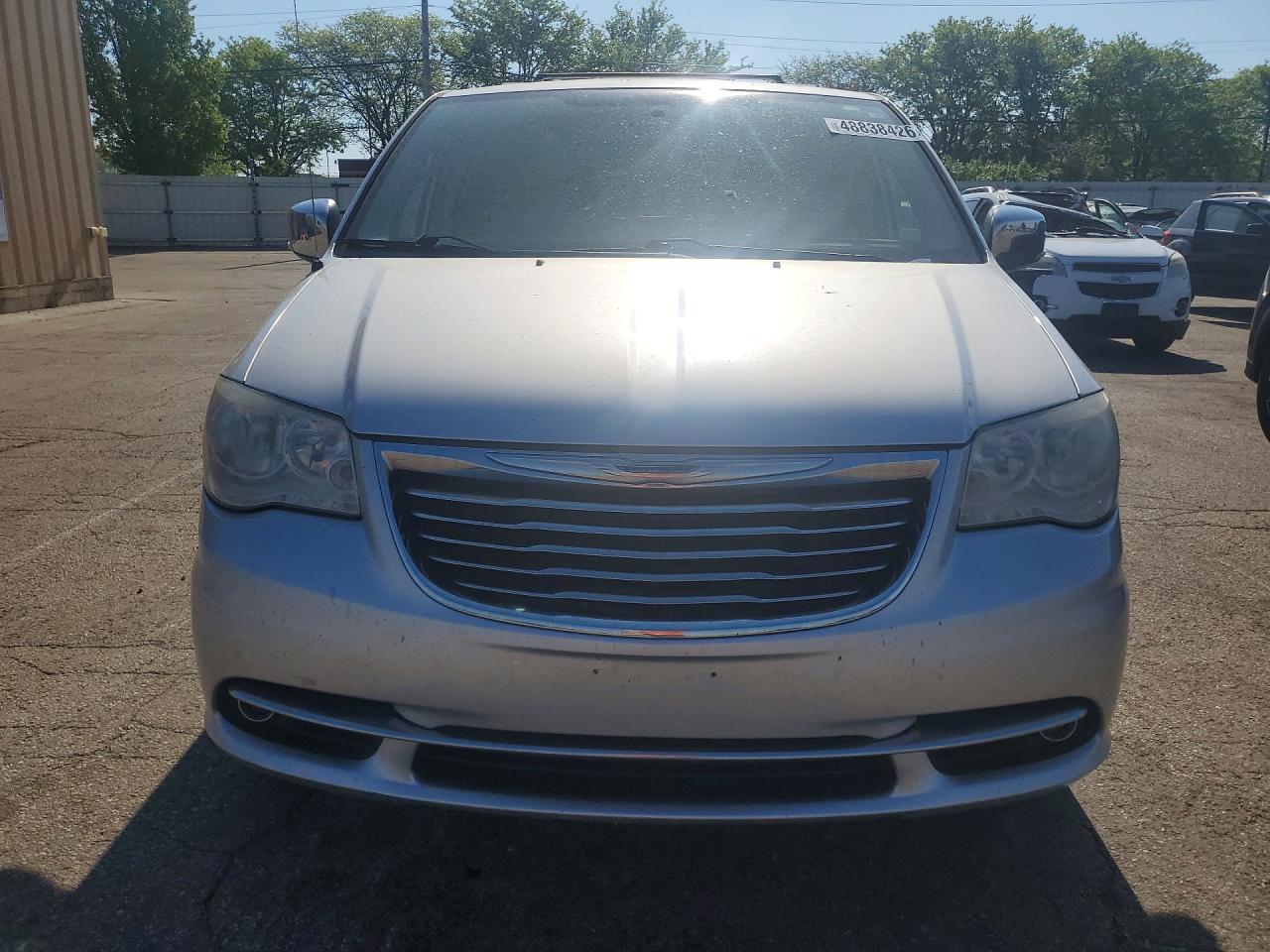 2011 Chrysler Minivan VIN 2A4RR8DGXBR779882 photo 5