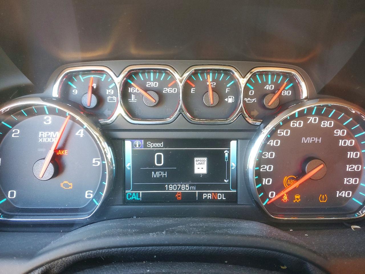 2020 GMC Yukon VIN 1GKS1BKC2LR254628 photo 9