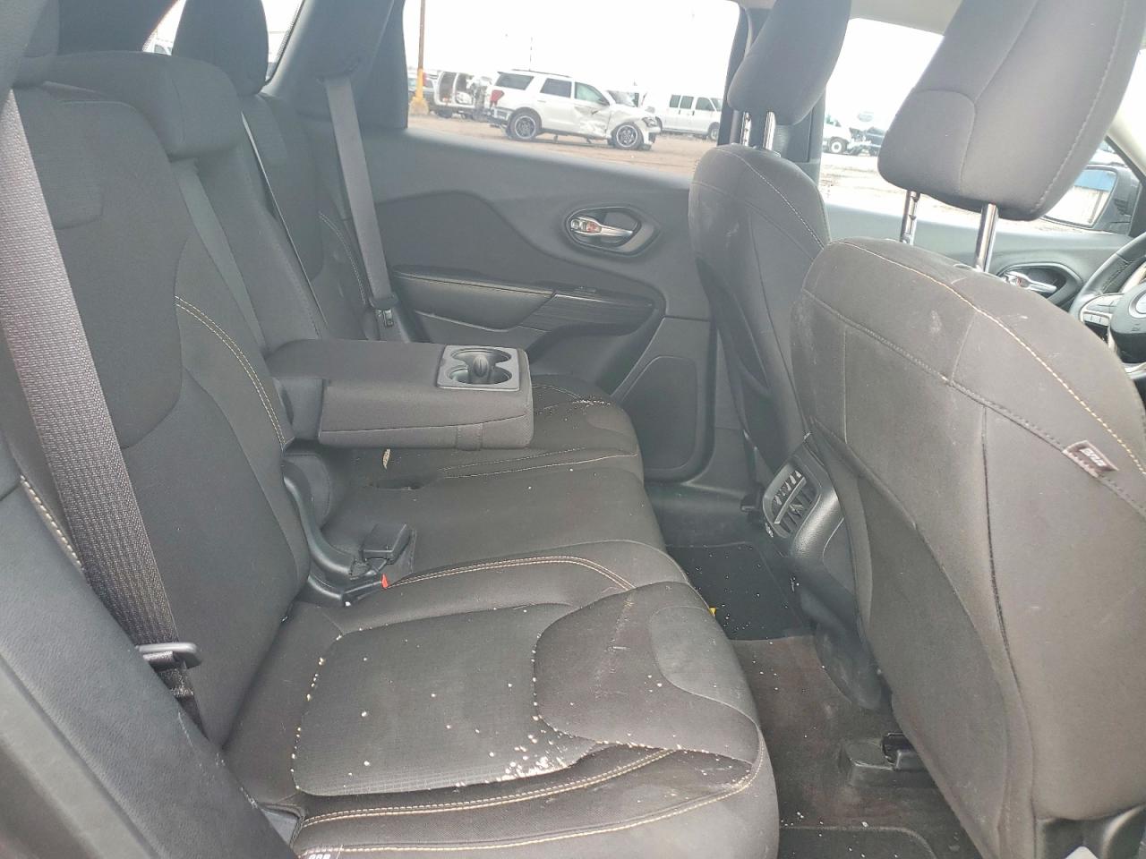 2016 Jeep Grand cher VIN 1C4PJLCB1GW259162 photo 11