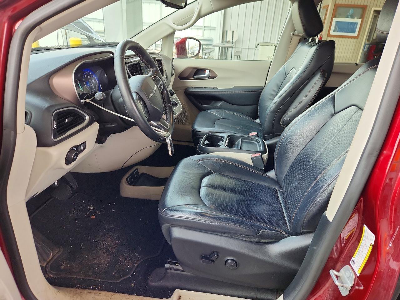 2018 Chrysler Pacifica VIN 2C4RC1BG4JR233434 photo 7