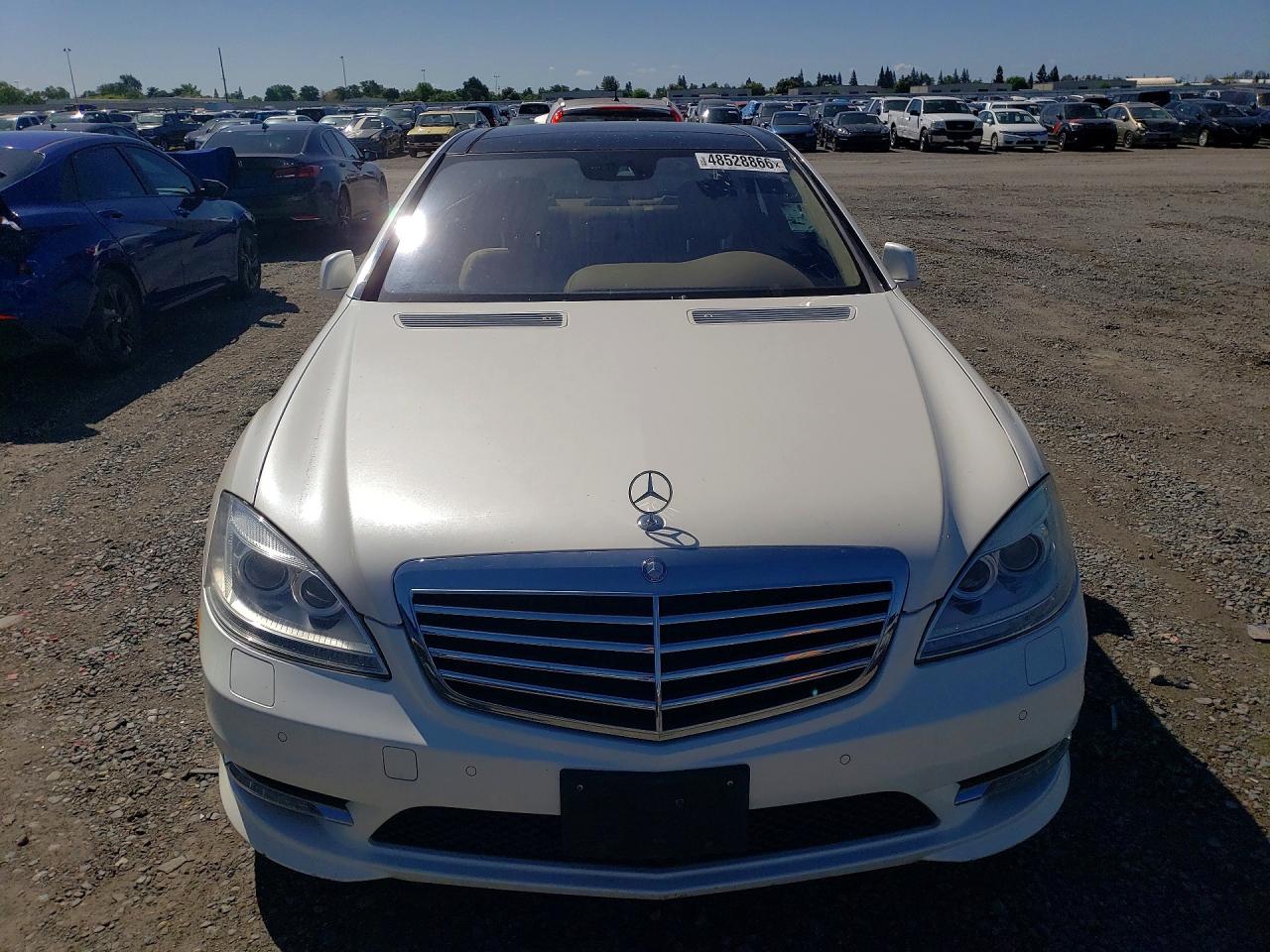 2013 Mercedes-Benz S class VIN WDDNG7DB2DA503881 photo 5