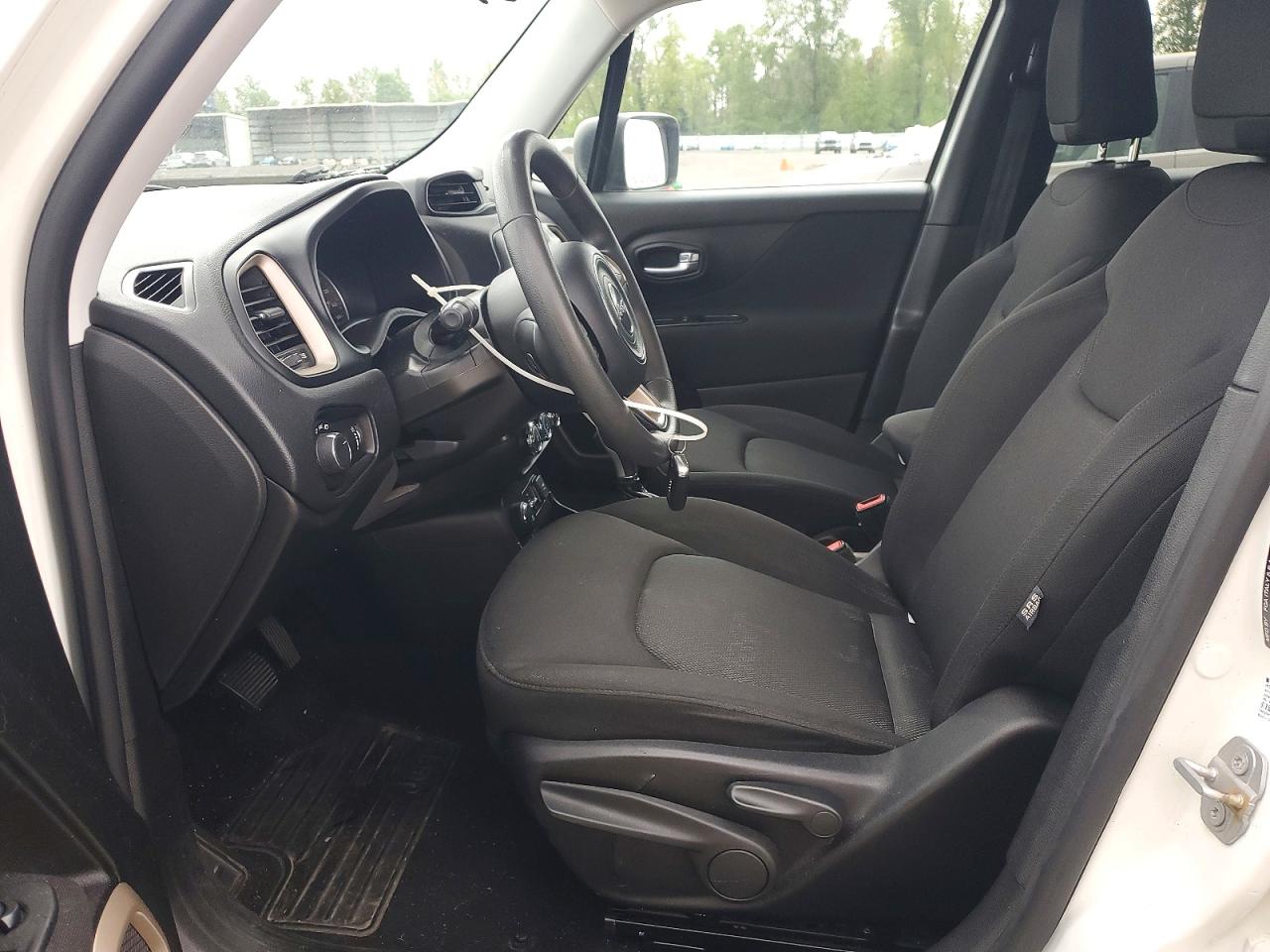 2017 Jeep Renegade VIN ZACCJBAB1HPF06738 photo 7