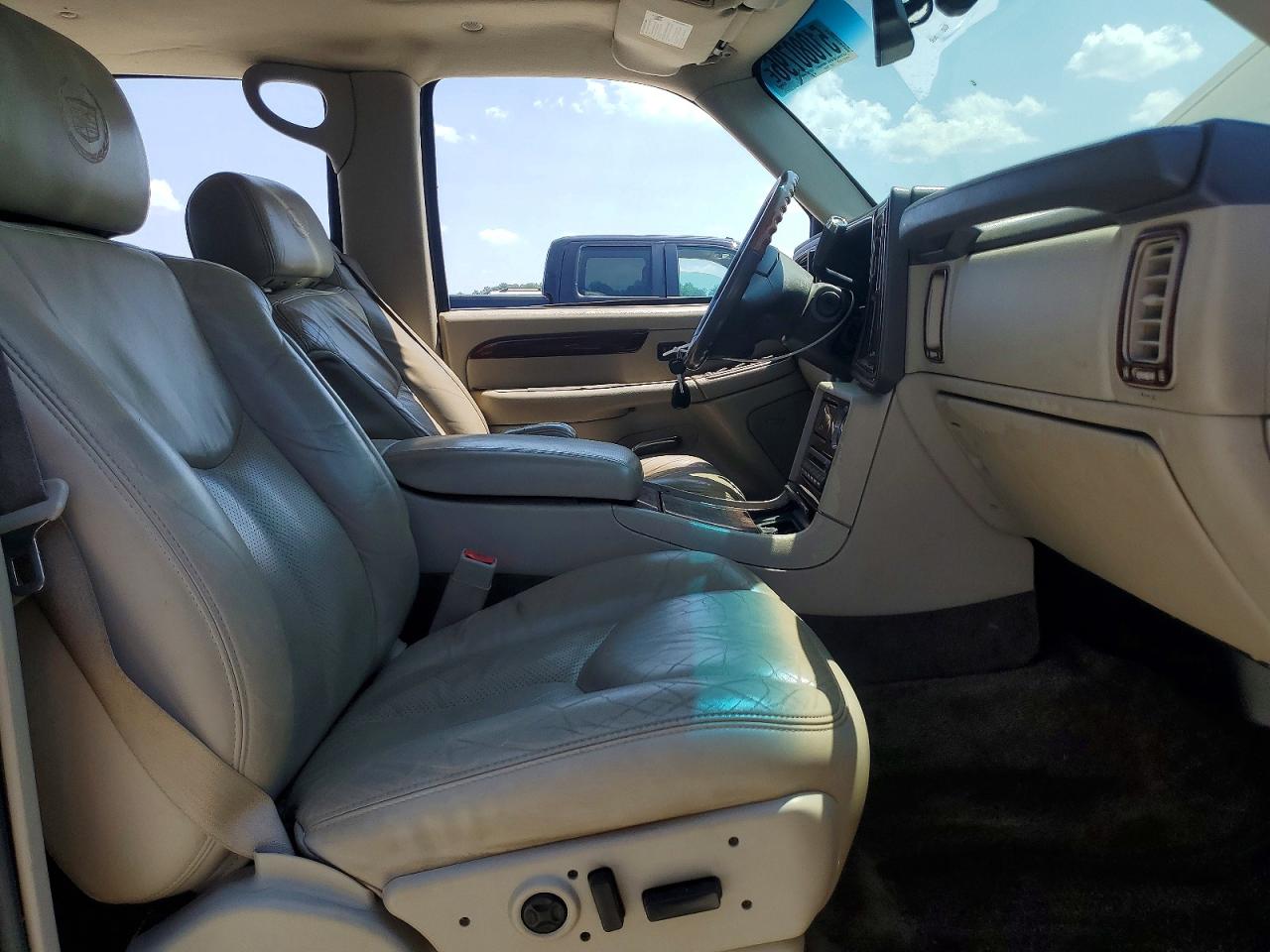2003 Cadillac Escalade VIN 3GYEK63N23G165147 photo 7