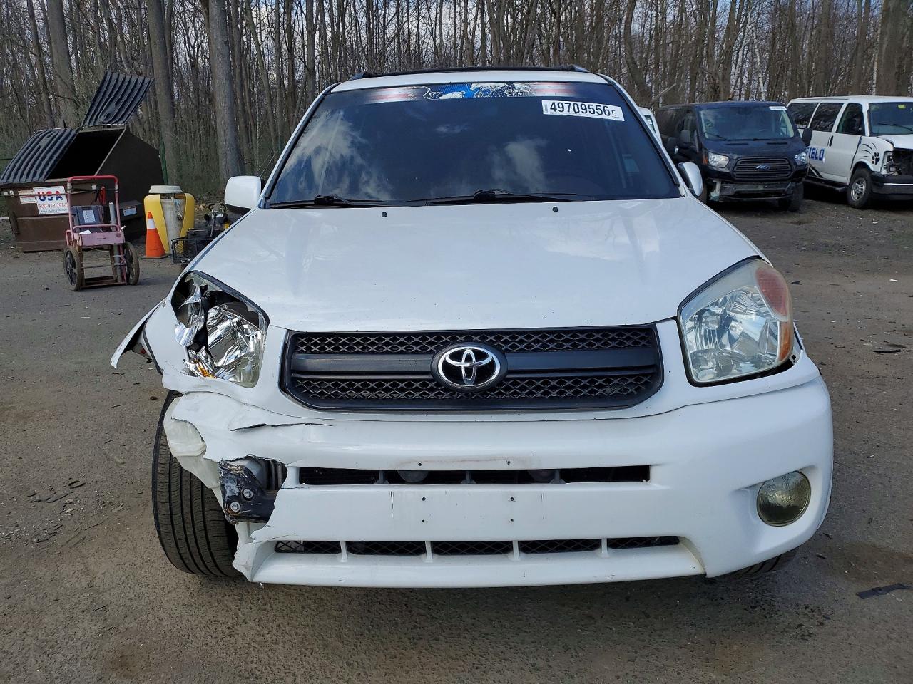 2004 Toyota Rav4 VIN JTEHD20V740024666 photo 5