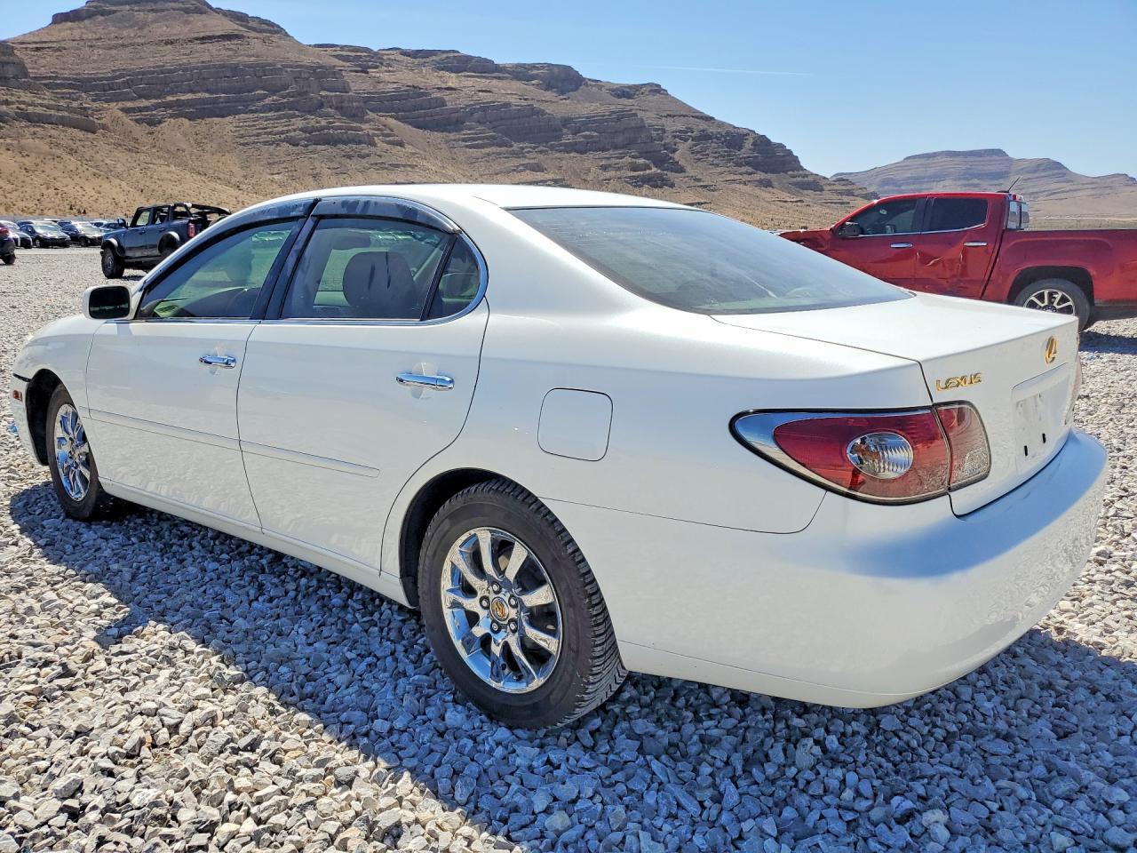 2004 LEXUS Es250 VIN JTHBA30GX45013866 photo 2