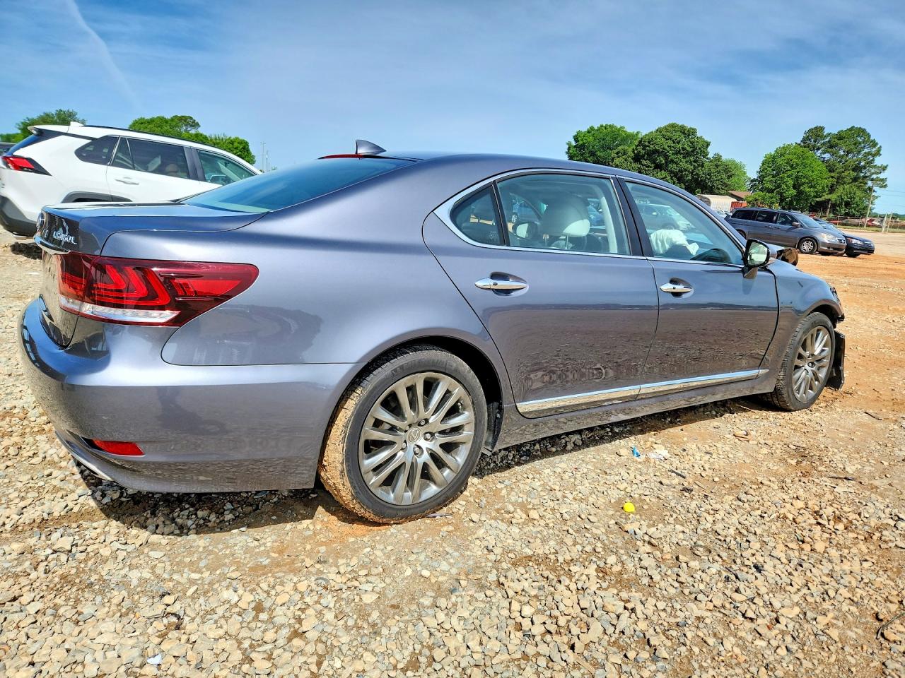 2016 LEXUS Ls460 VIN JTHGL5EF0G5056659 photo 3