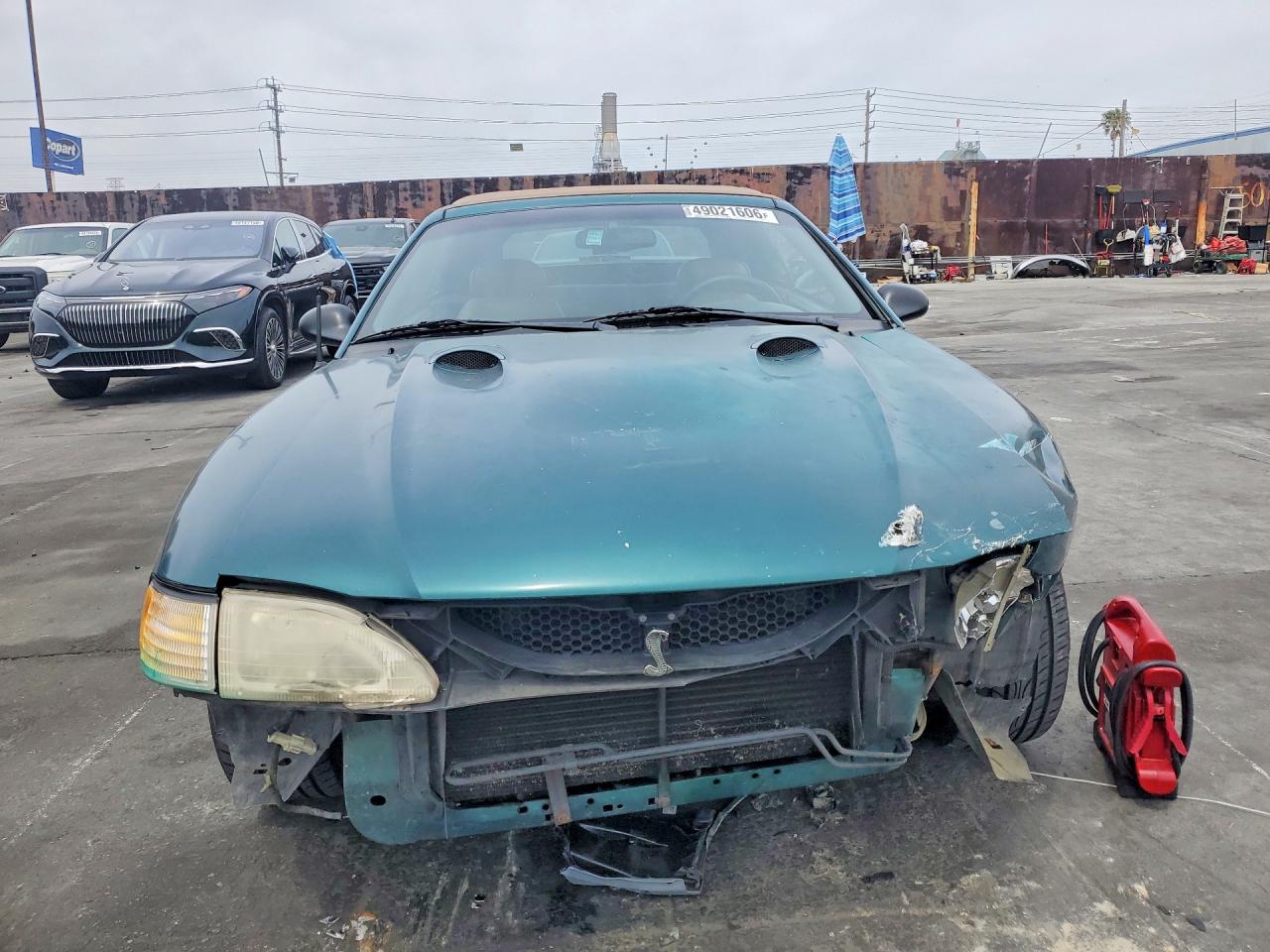 1996 Ford Mustang VIN 1FALP45X6TF137926 photo 5