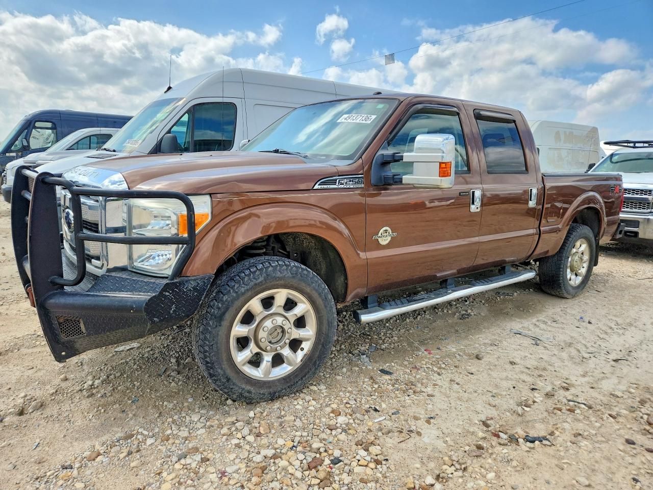 2011 Ford F250 VIN 1FT7W2BT9BEB17596 photo 1
