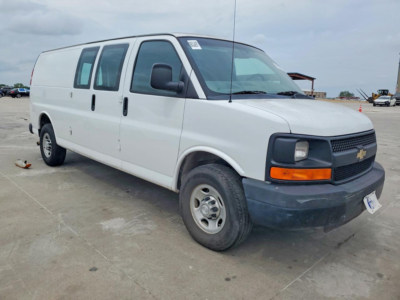 2014 CHEV Express VIN 1GCWGGBA9E1192394 photo 4