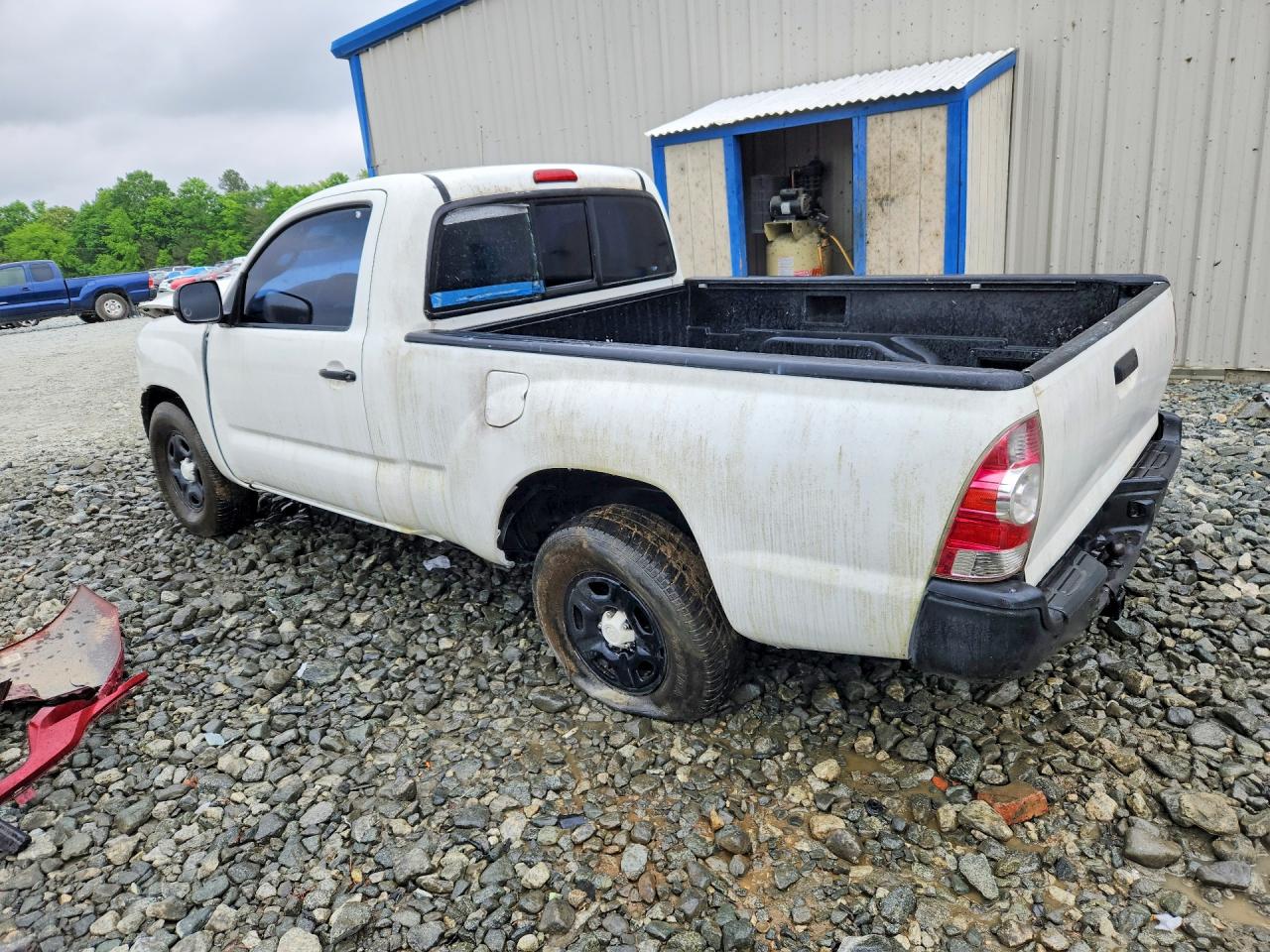 2010 Toyota Tacoma VIN 5TENX4CN1AZ707335 photo 2