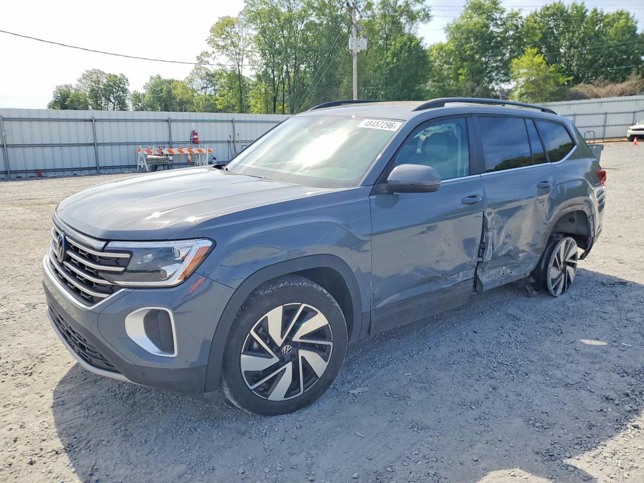 2025 Volkswagen Atlas VIN 1V2JR2CA9SC512513 photo 1