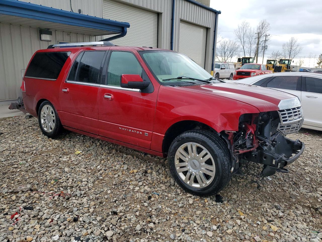 2013 Lincoln Navigator VIN 5LMJJ3J56DEL07851 photo 4