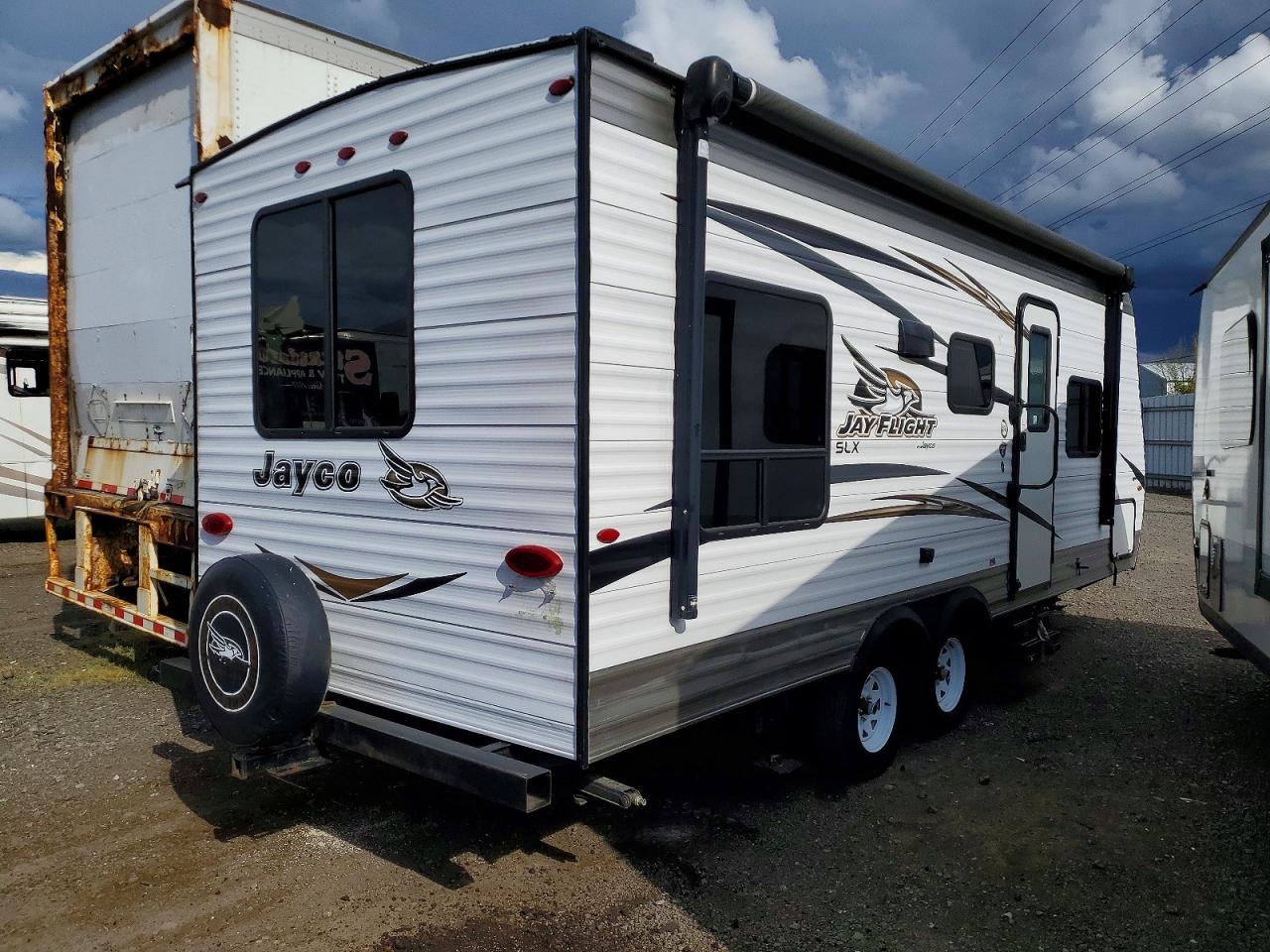 2018 JAYCO All models VIN 1UJBJ0BL8J75Z0101 photo 4