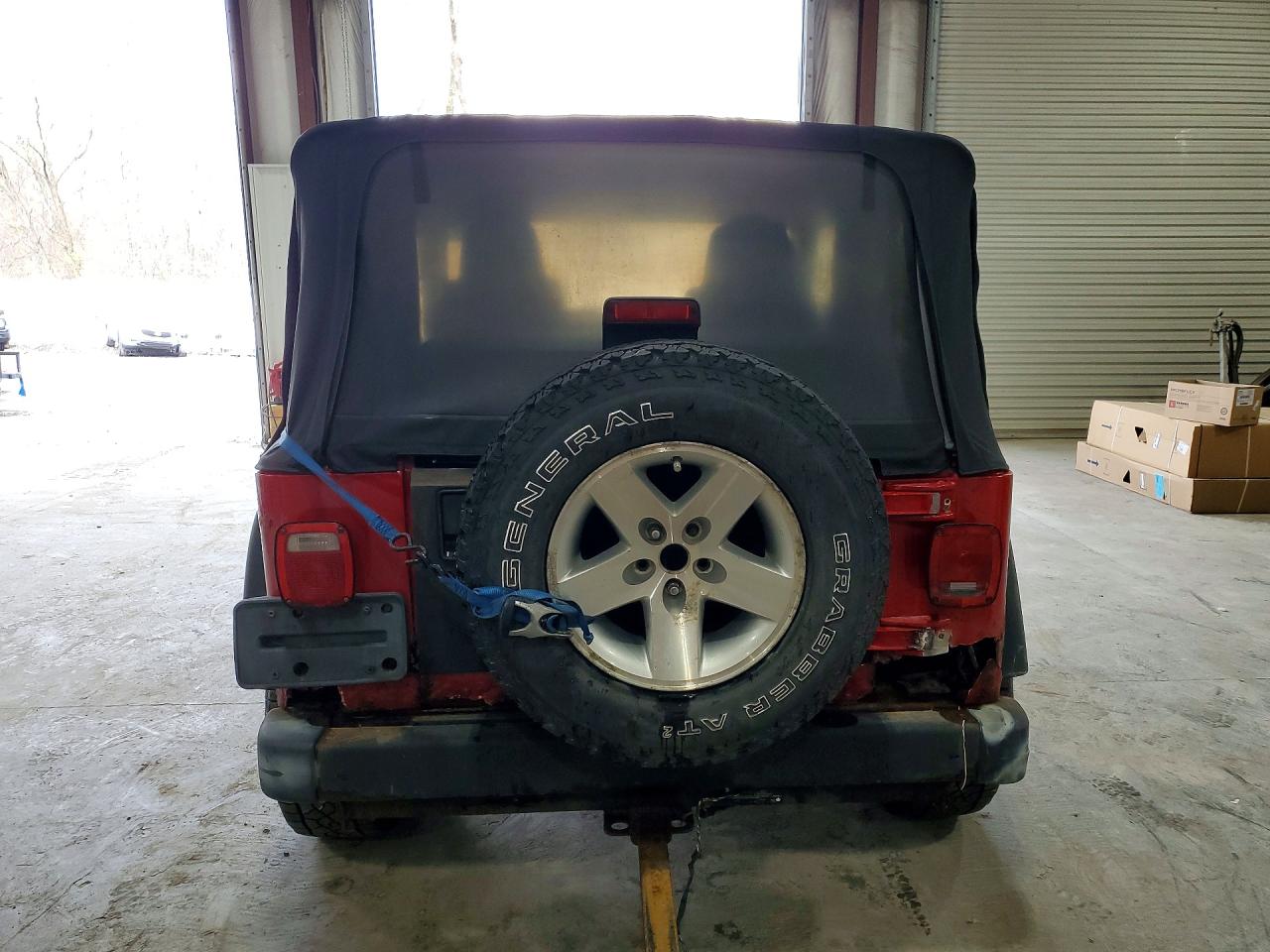 2004 Jeep Wrangler / VIN 1J4FA69S74P705058 photo 6
