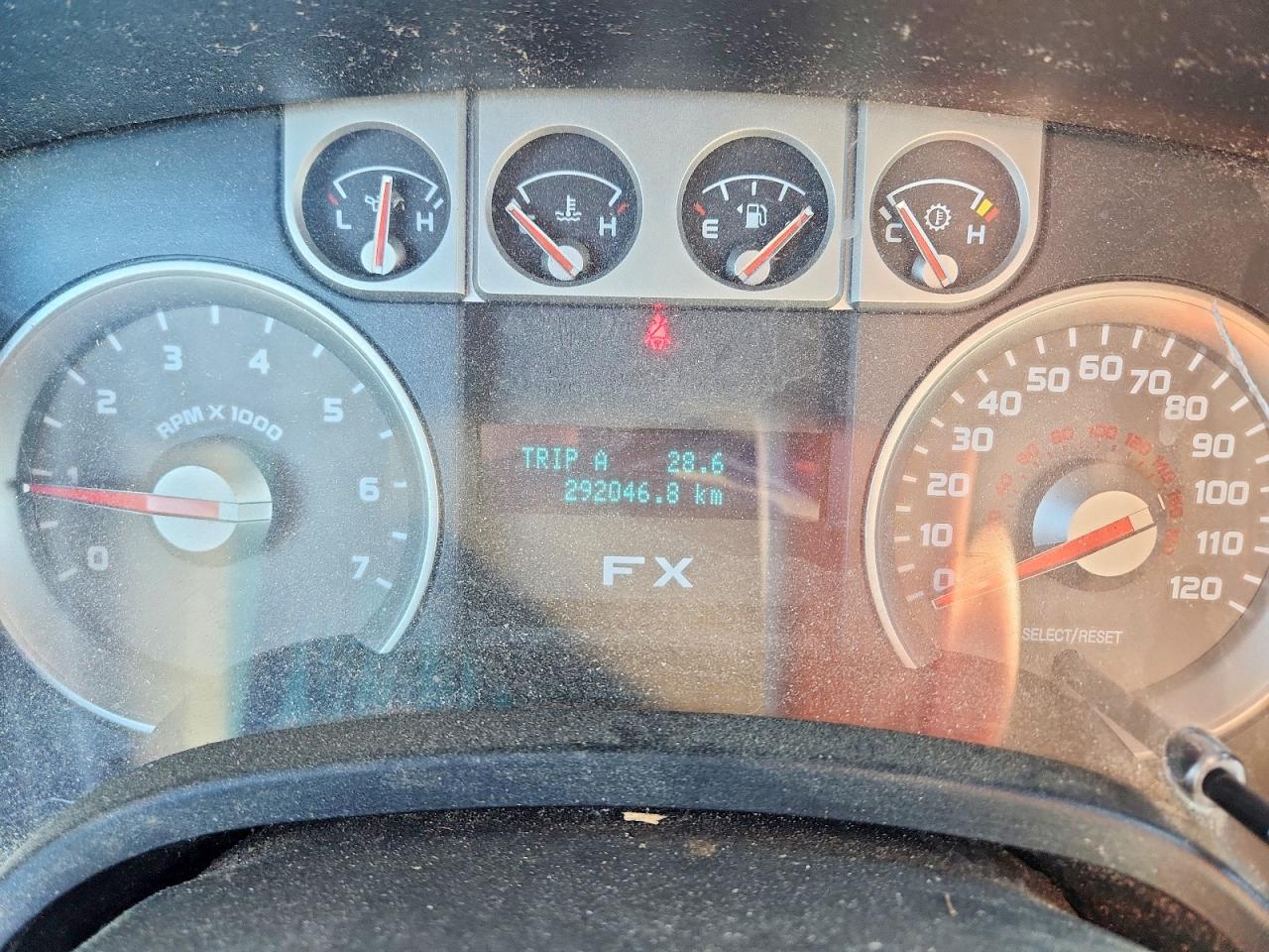 2010 Ford F150 VIN 1FTFW1EV5AFD67753 photo 9
