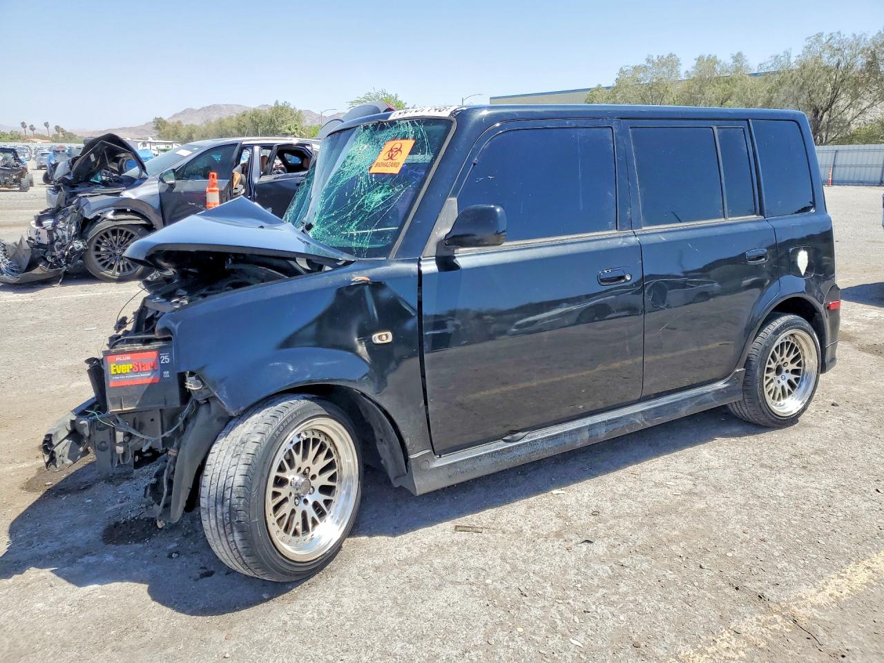 2006 Toyota Scion VIN JTLKT324864095401 photo 1