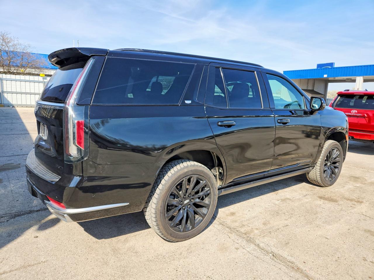 2023 Cadillac Escalade VIN 1GYS4FKLXPR131637 photo 3