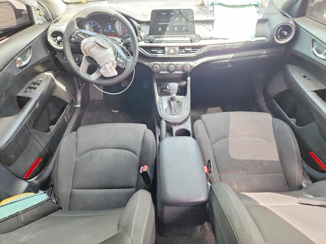 2021 Kia Forte lxs VIN 3KPF24AD8ME403881 photo 8