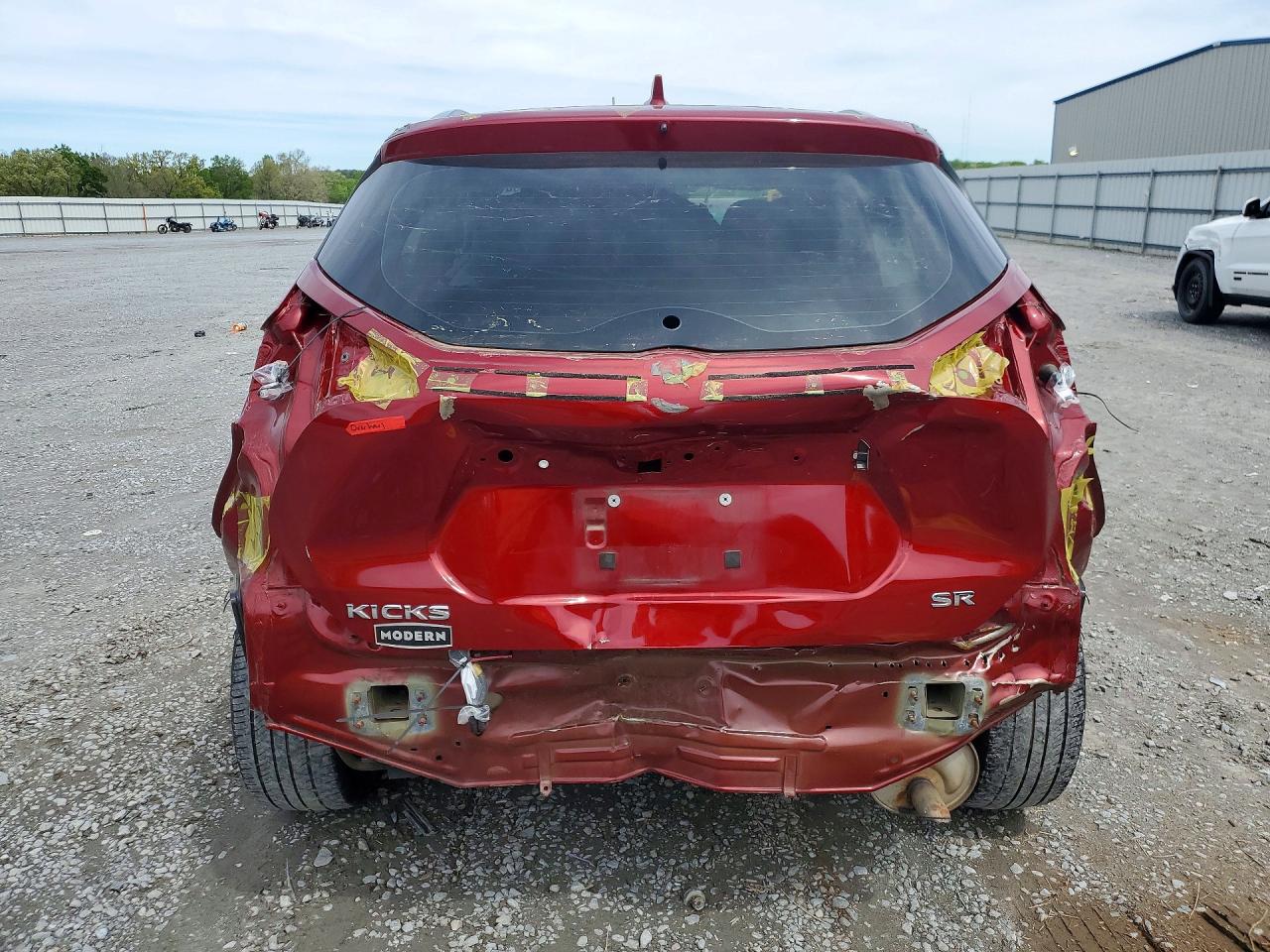 2021 Nissan Kicks VIN 3N1CP5DV3ML506476 photo 6