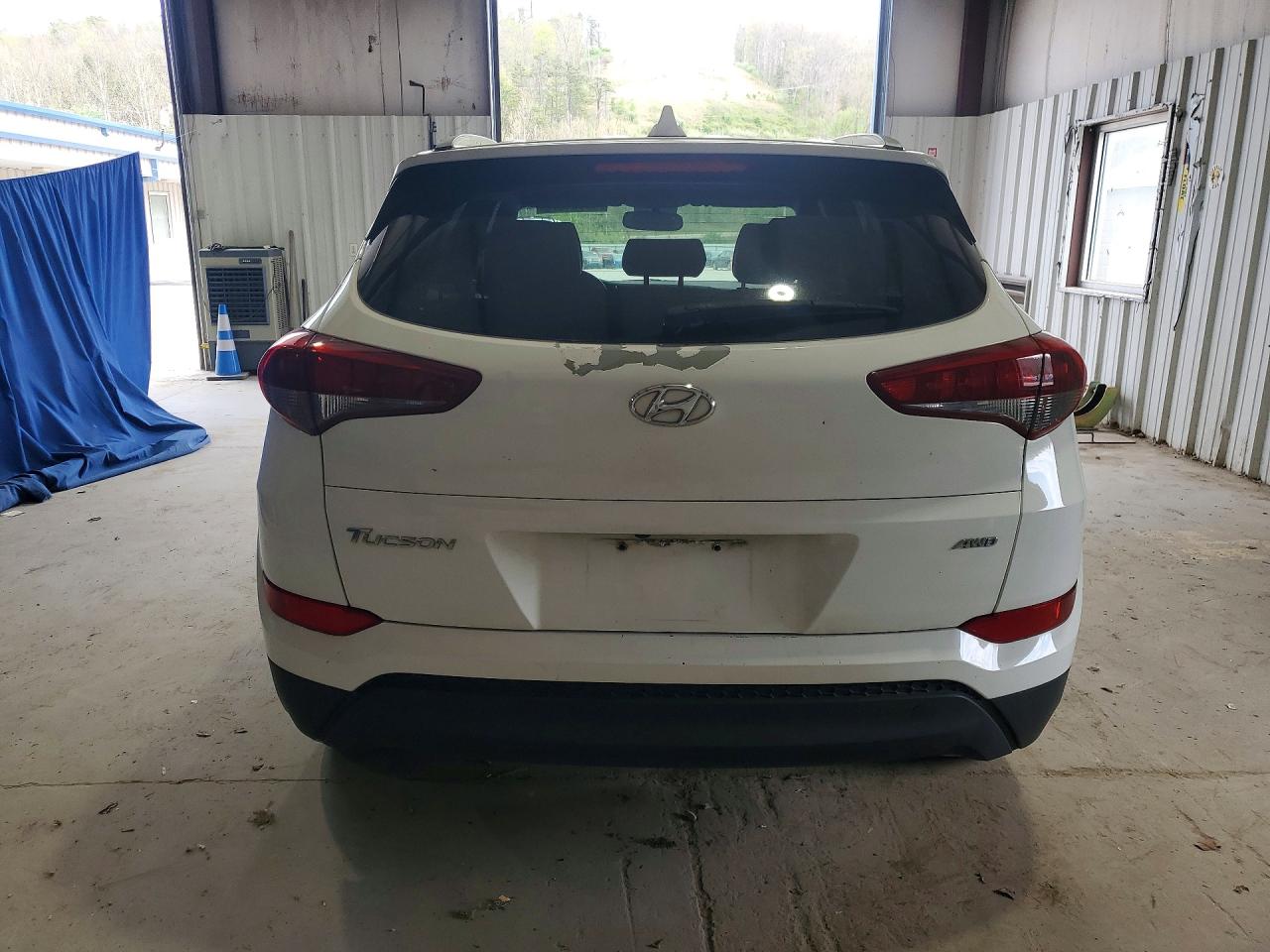 2018 HYUNDAI Tucson VIN KM8J3CA48JU615478 photo 6