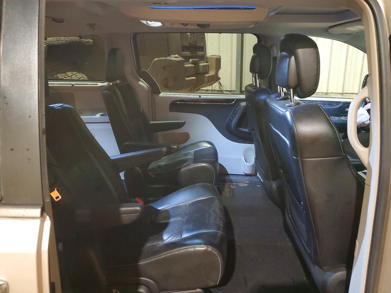 2016 Chrysler Minivan VIN 2C4RC1GG0GR158202 photo 11