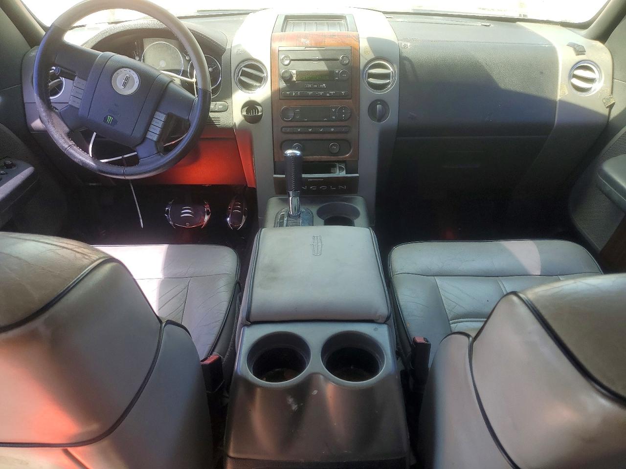 2006 Lincoln Mark lt VIN 5LTPW165X6FJ07663 photo 8