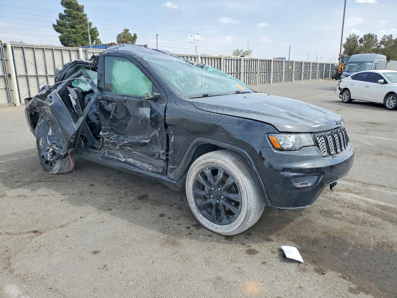 2020 Jeep Grand cher VIN 1C4RJFAG1LC390032 photo 4