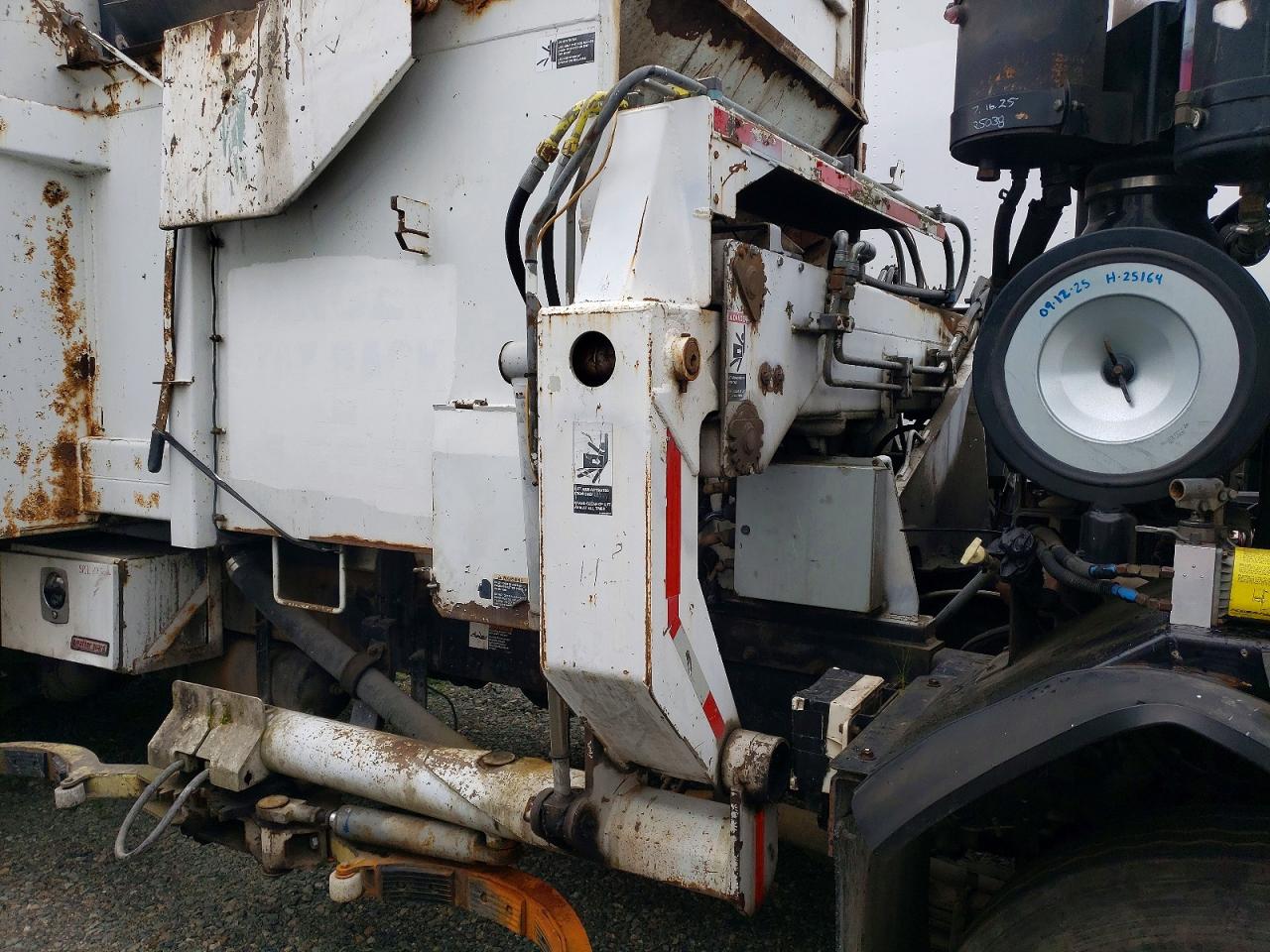 2009 PETERBILT All other VIN 3BPZL50X19F719300 photo 6