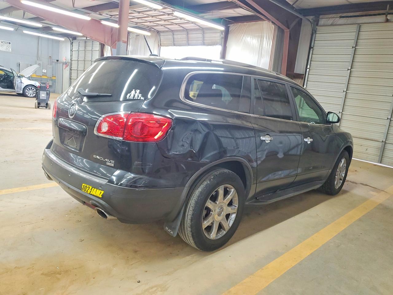 2008 Buick Enclave VIN 5GAER23768J210335 photo 3