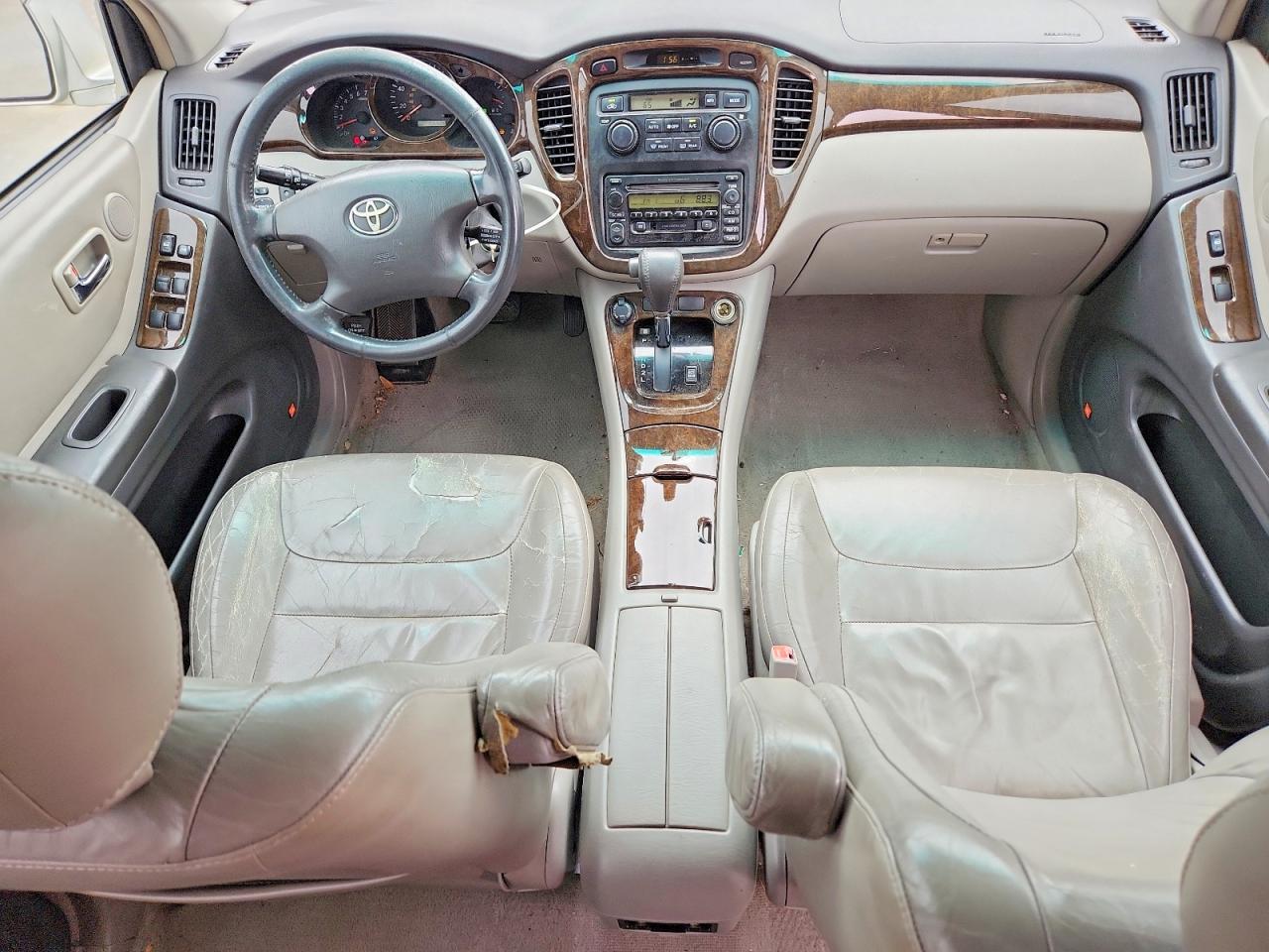 2002 Toyota Highlander VIN JTEGF21AX20047633 photo 8