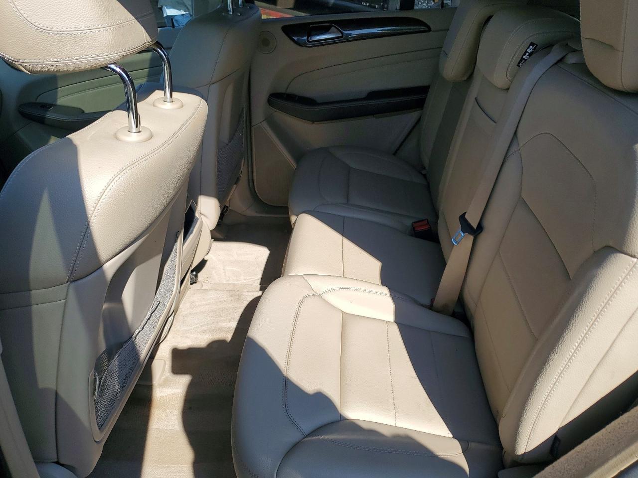 2012 Mercedes-Benz M-class VIN 4JGDA5HB7CA031595 photo 11