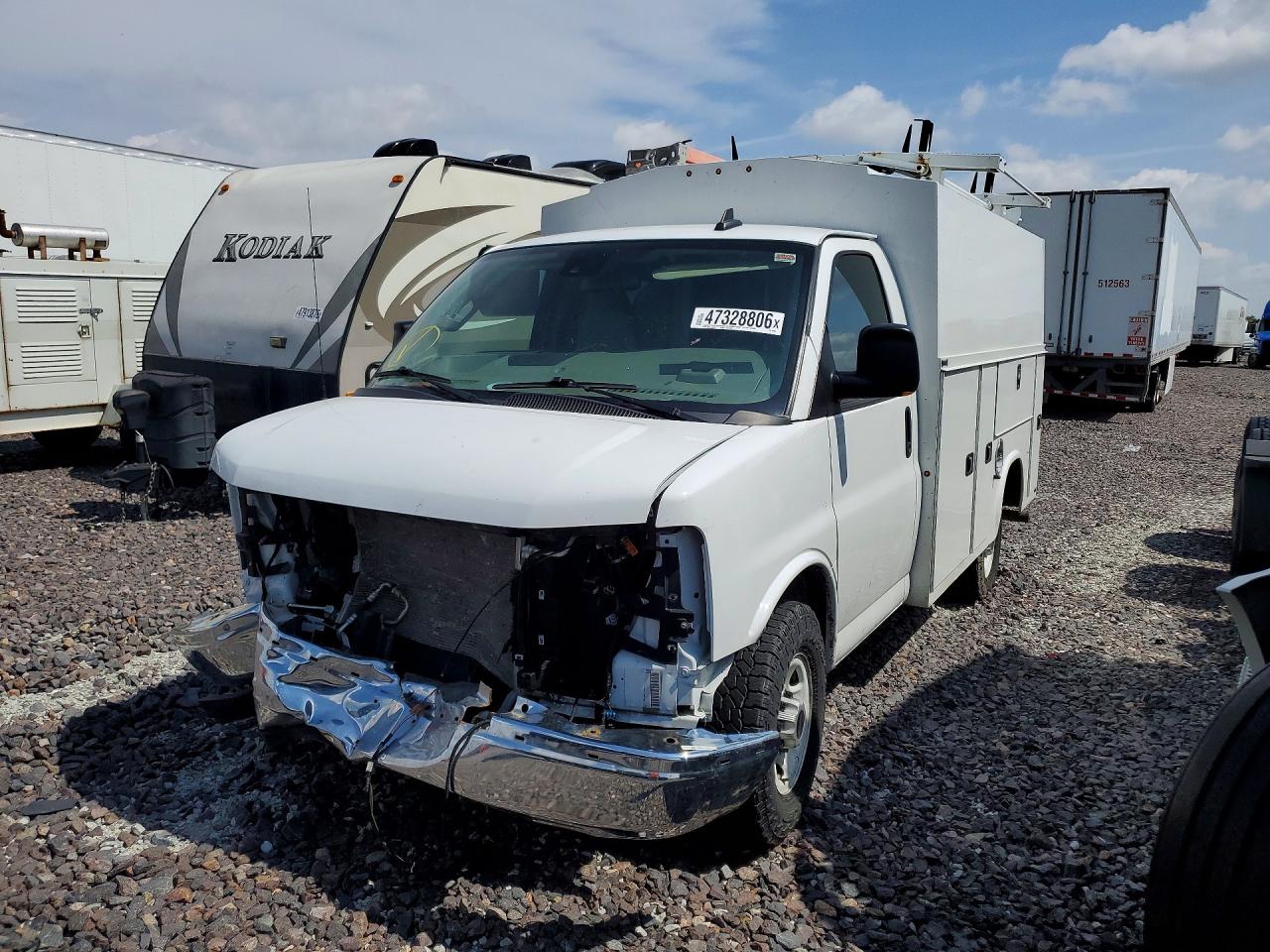 2023 GMC Savana VIN 1GD07RF73P1104826 photo 1