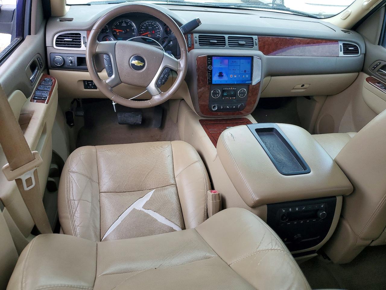 2011 CHEVROLET Suburban VIN 1GNSCKE02BR128279 photo 8