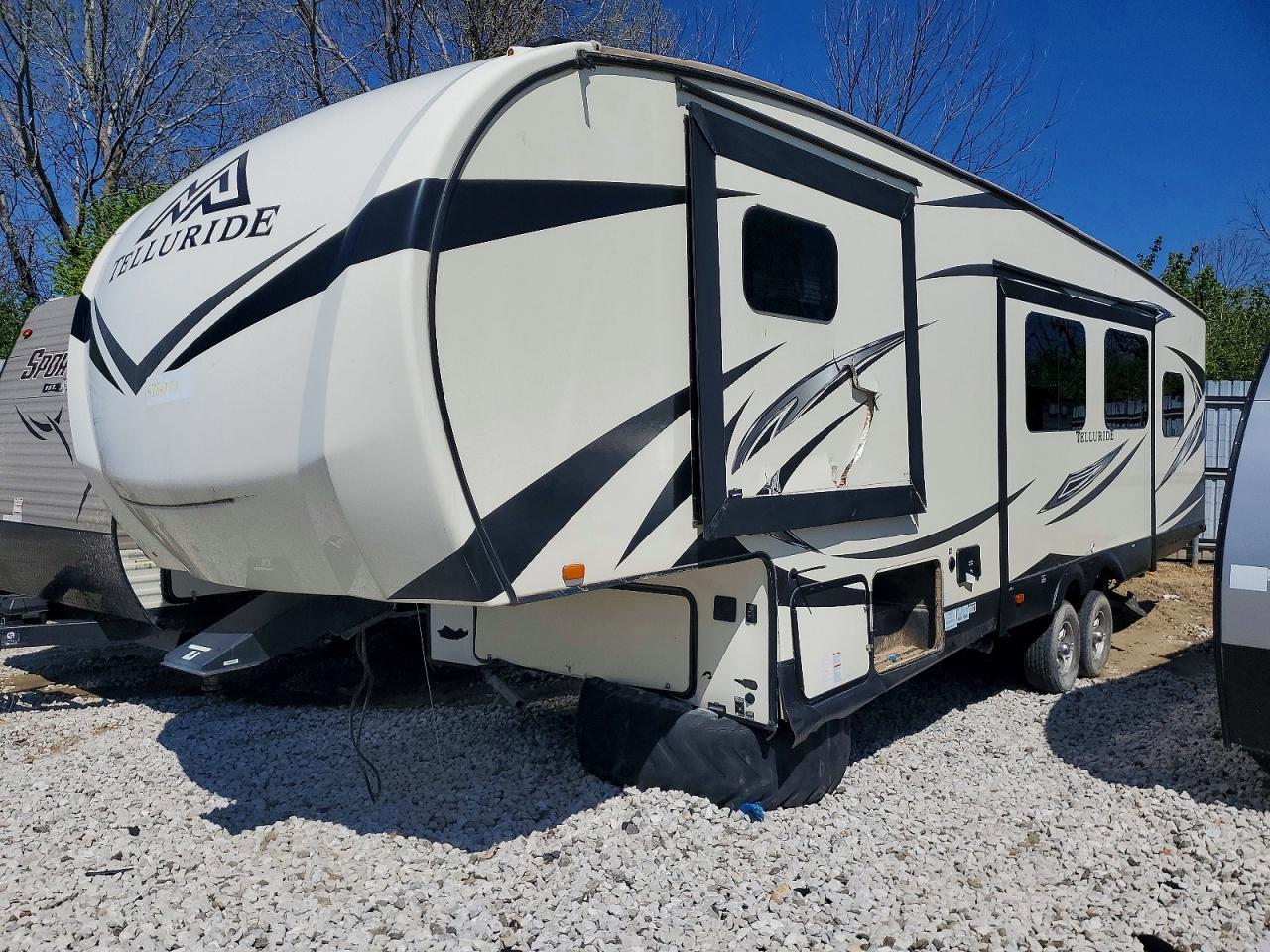 2019 STARCRAFT All models VIN 1SACS0BS1K2FA5079 photo 2