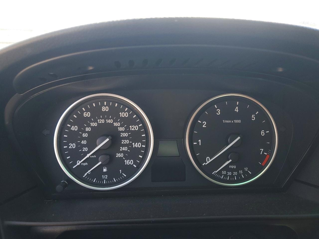 2008 BMW 5 series VIN WBANV93518CZ66996 photo 9