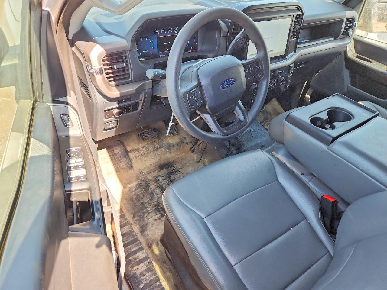 2025 Ford F150 VIN 1FTFX1L83SKD05710 photo 8