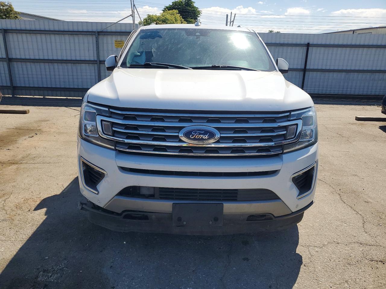 2020 Ford Expedition VIN 1FMJK2AT0LEA03552 photo 5