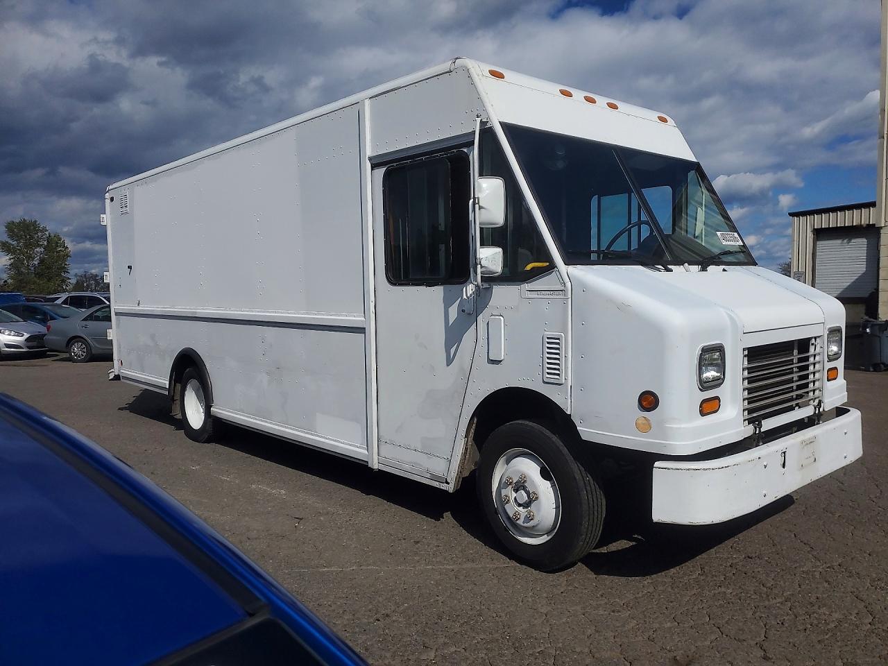 2005 FREIGHTLINER All other VIN 4UZAANBW95CV06007 photo 4