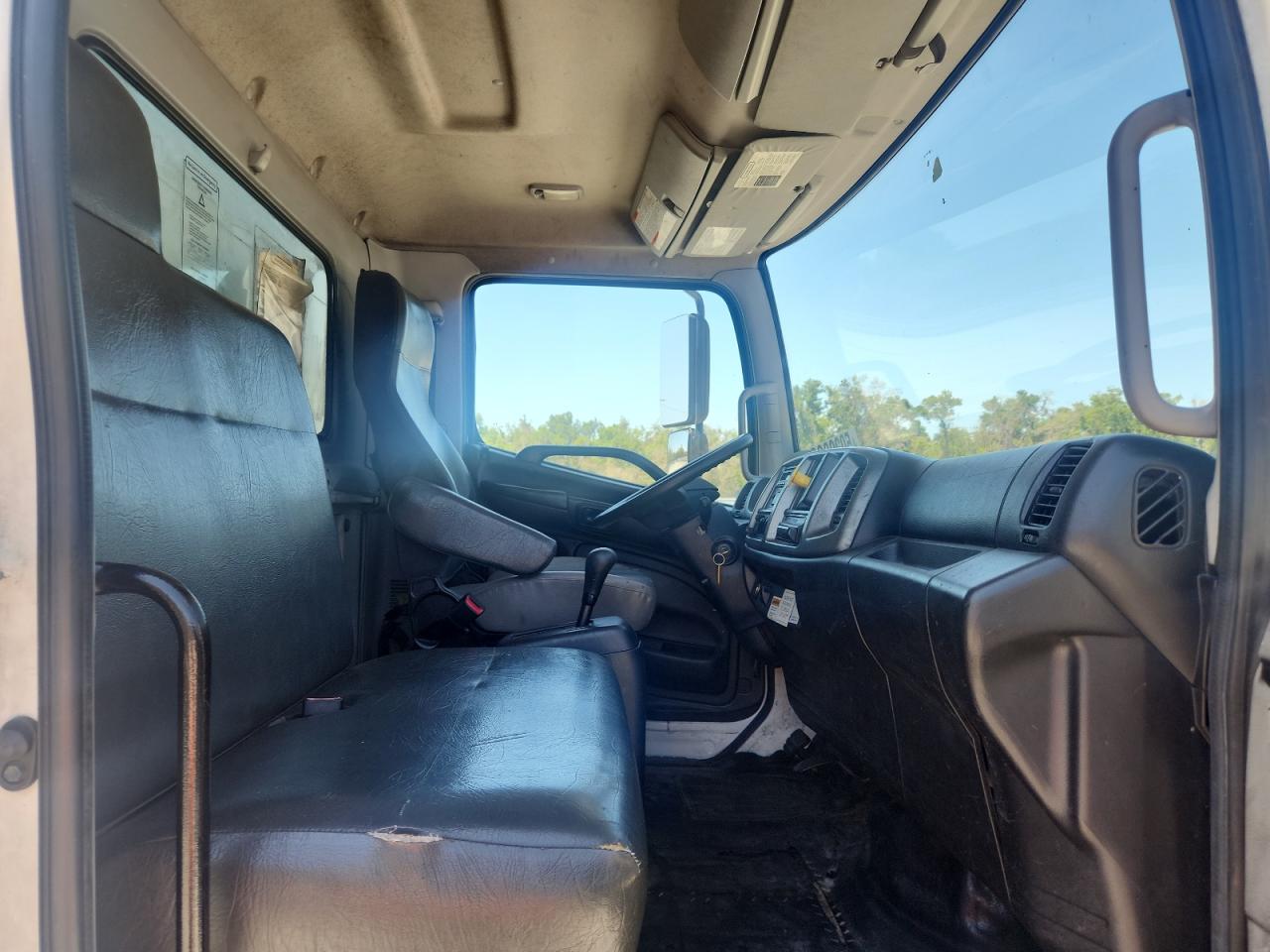 2018 HINO All other VIN 5PVNJ8JV1J4S67007 photo 5