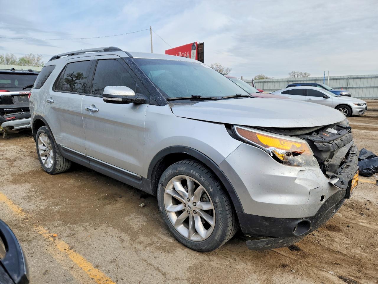 2015 Ford Explorer VIN 1FM5K8F81FGC24675 photo 4