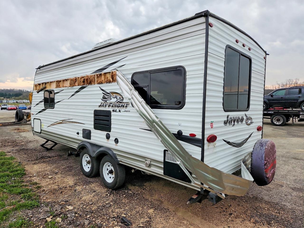 2017 JAYCO All models VIN 1UJBJ0BL4H17Z0602 photo 3