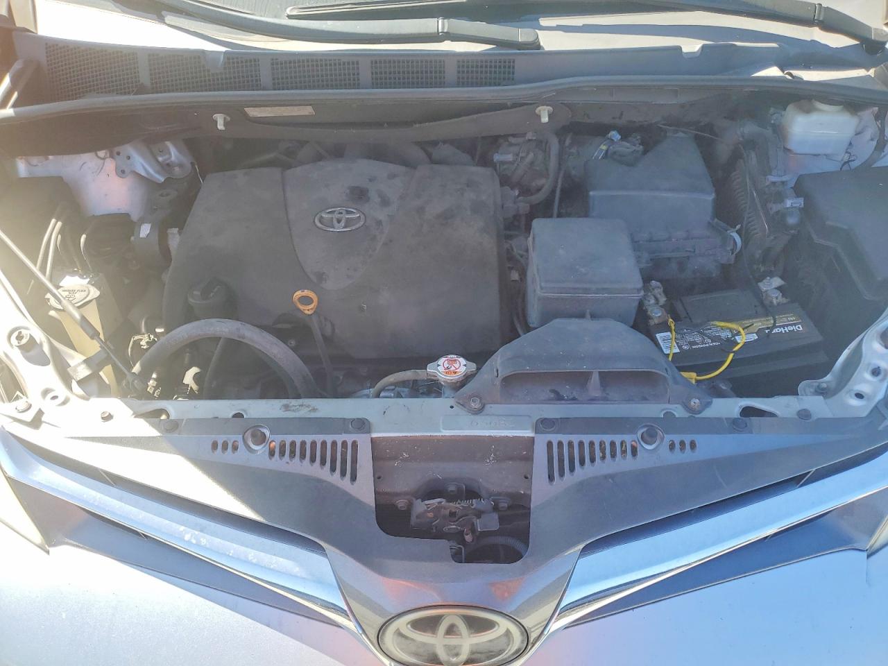 2019 Toyota Sienna VIN 5TDYZ3DC4KS993128 photo 12