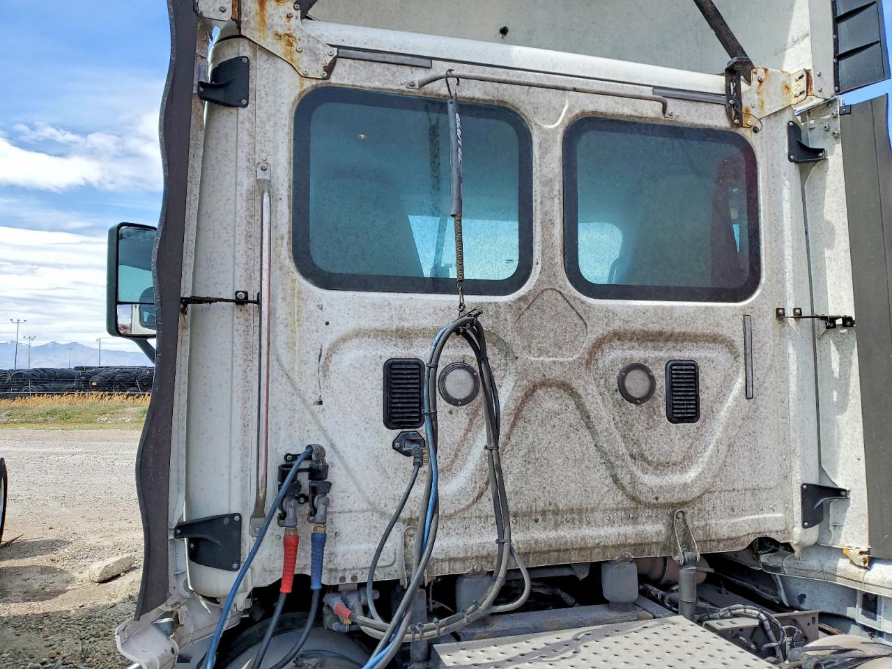 2016 FREIGHTLINER All other VIN 3AKJGBDV9GDGX2136 photo 6