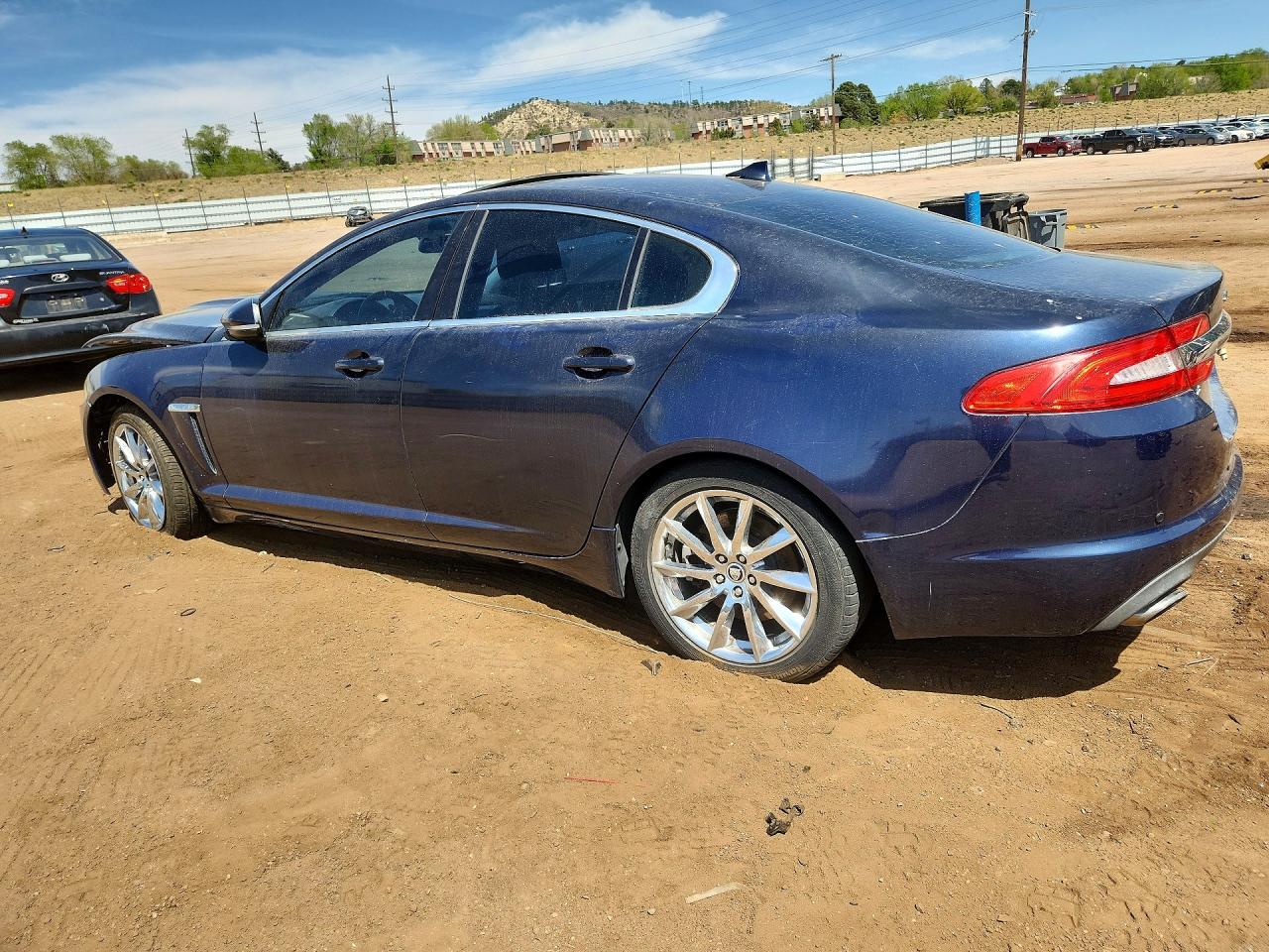 2013 JAGUAR Xf VIN SAJWA0ES0DPS78817 photo 2