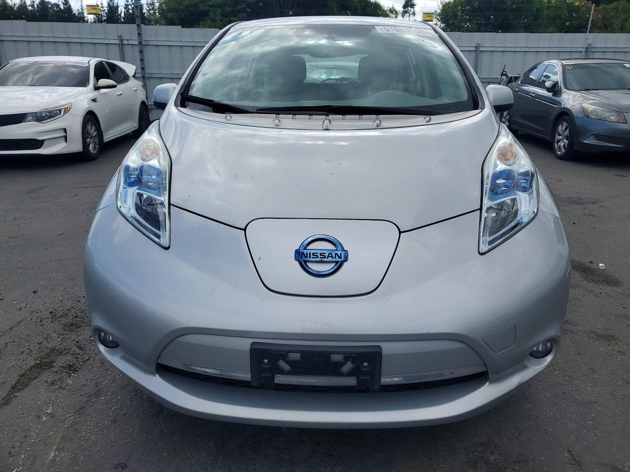 2011 NISS Leaf VIN JN1AZ0CPXBT007898 photo 5