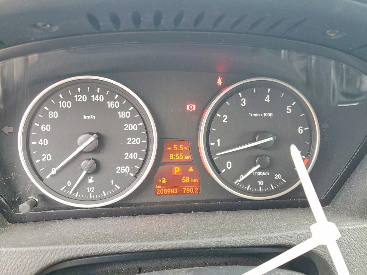 2010 BMW X5 VIN 5UXFE4C5XAL379050 photo 9