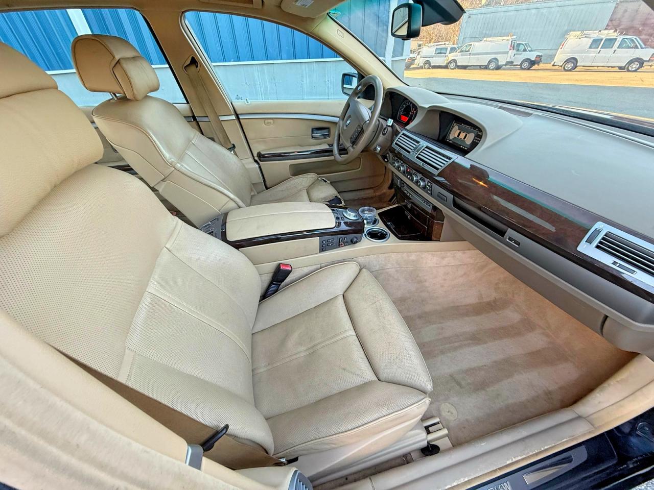 2007 BMW 7 series VIN WBAHN83507DT68768 photo 5